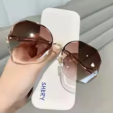 **Luxury Vintage Rimless Rhinestone Sunglasses for Women & Men – Fashion Gradient UV400 Shades**