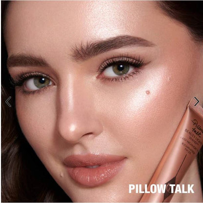 Charlotte Tilbury – Radiance Highlighter Wand in Pillow Talk