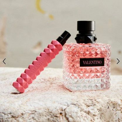 Valentino Donna Born In Roma Eau de Parfum – Captivating Bourbon Vanilla & Jasmine