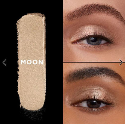 Voyeur Eyeshadow Stick