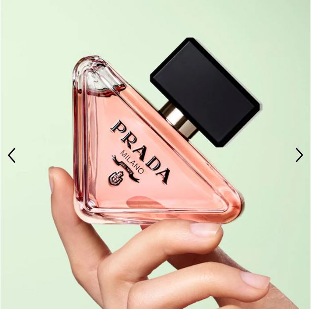 Prada Paradoxe Eau de Parfum – A Luminous Blend of White Musk & Amber