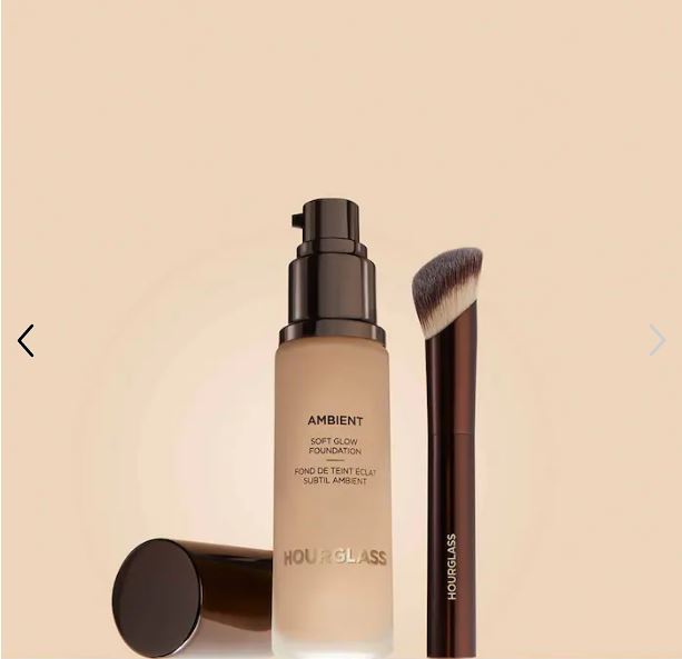 Hourglass Ambient Soft Radiance Foundation Brush