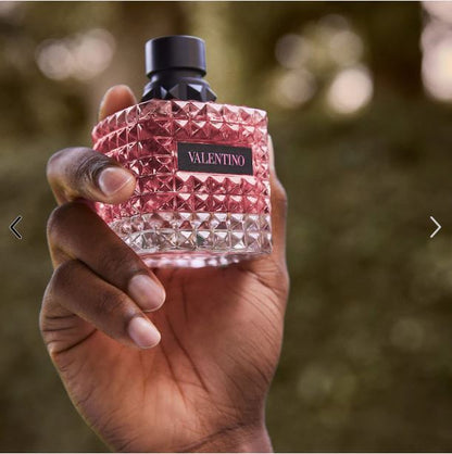 Valentino Donna Born In Roma Eau de Parfum – Captivating Bourbon Vanilla & Jasmine