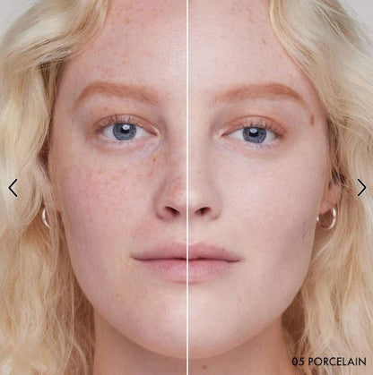 COLLECTION Microsmooth Baked Powder Foundation – Buildable, Multi-Tasking Coverage