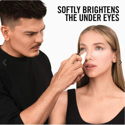 MAKEUP BY MARIO SurrealSkin® Soft Blur Talc-Free Setting Powder