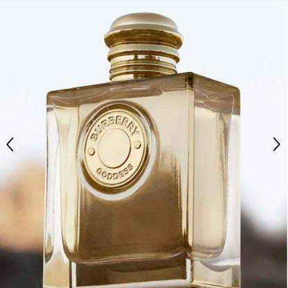 Burberry Goddess Eau de Parfum – A Luminous Blend of Vanilla & Lavender