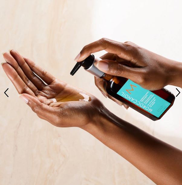 Moroccanoil Hair Oil Treatment – Silky Smooth Shine & Frizz Control