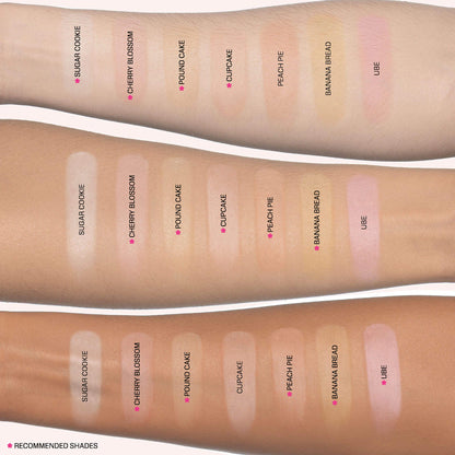 HUDA BEAUTY Easy Bake Blurring Loose Setting Powder