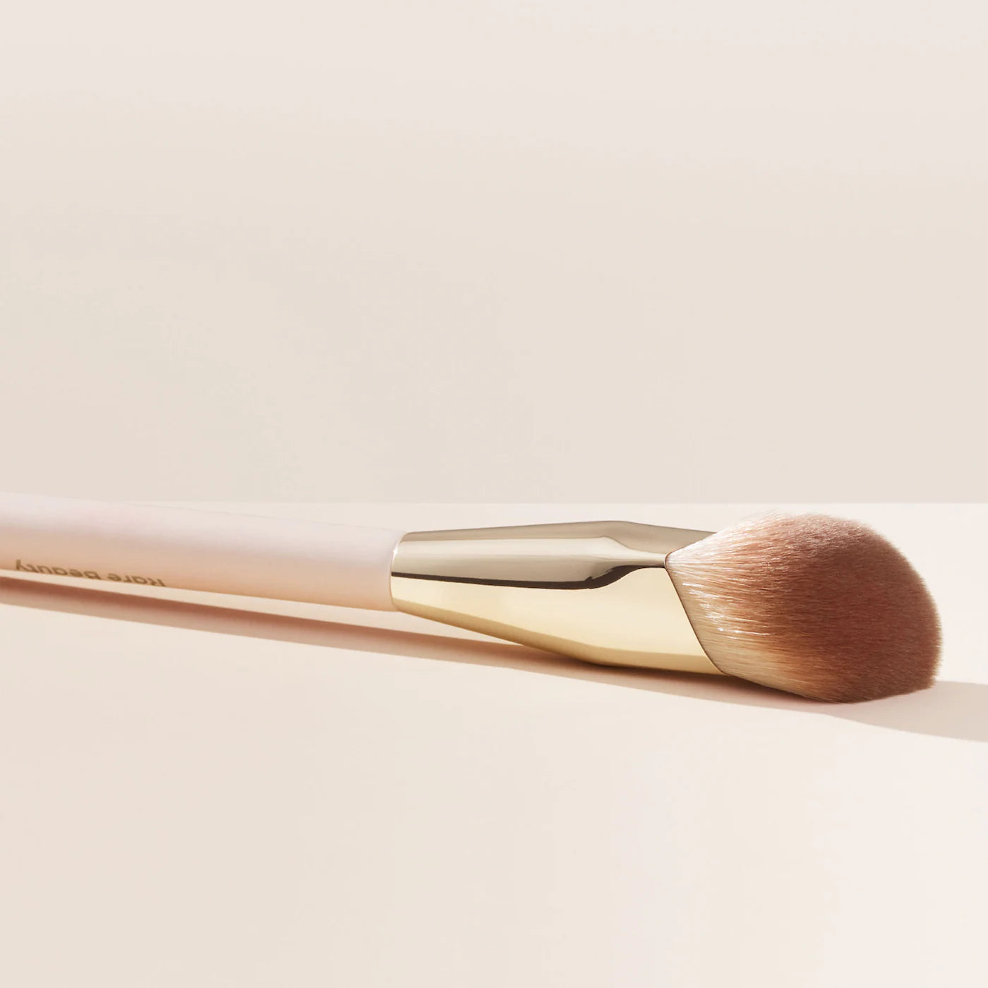 **Rare Beauty Liquid Touch Foundation Brush – Seamless Makeup Application**