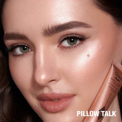 **Charlotte Tilbury Beauty Light Wand Highlighter**