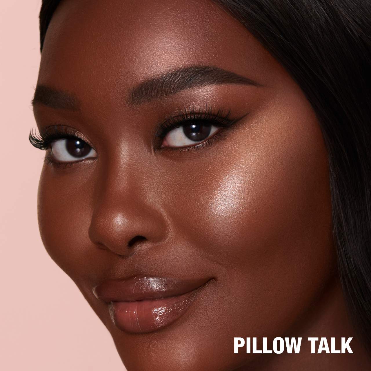 **Charlotte Tilbury Beauty Light Wand Highlighter**