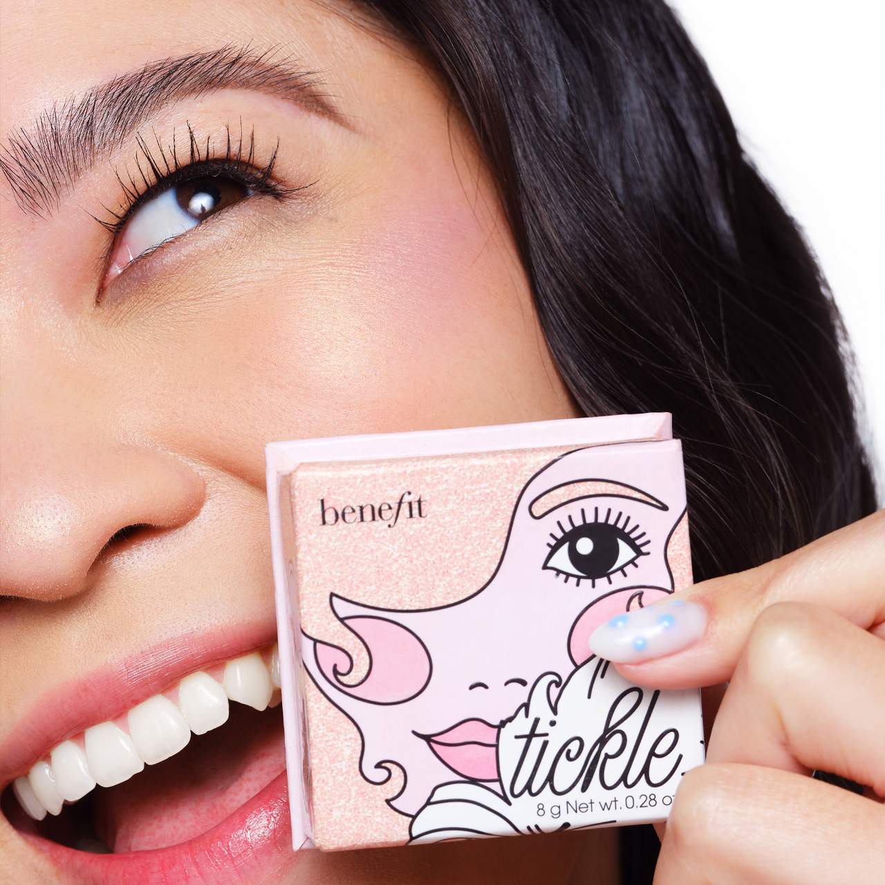 **Benefit Cosmetics Cookie & Tickle Shimmer Finish Powder Highlighter**