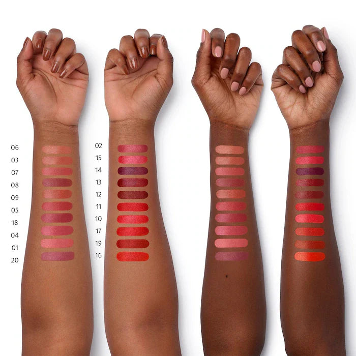 SEPHORA COLLECTION  Satin Hydrating Lipstick