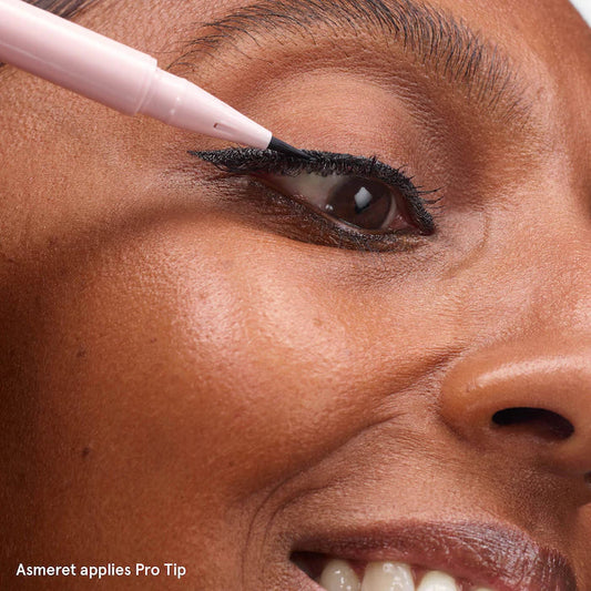 Glossier  Pro Tip Long-Wearing Liquid Eyeliner Pen