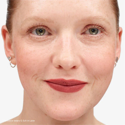 Glossier  G Suit Soft Touch Matte Liquid Lip Crème